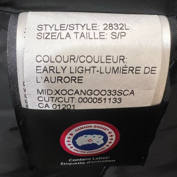 NEW Canada Goose freestyle vest size small - Picture 5 of 5